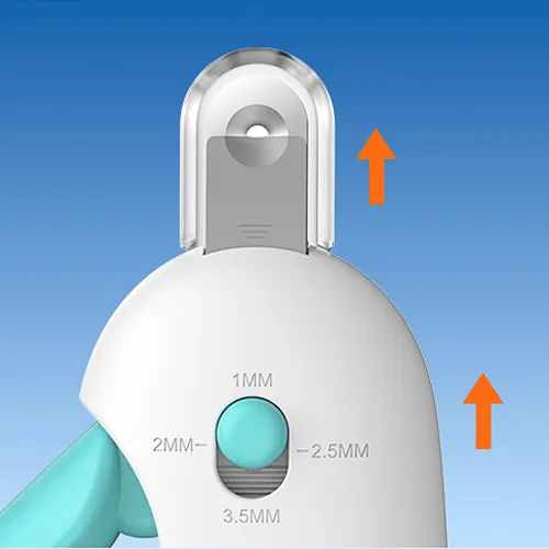 Adjustable aperture pet nail clipper